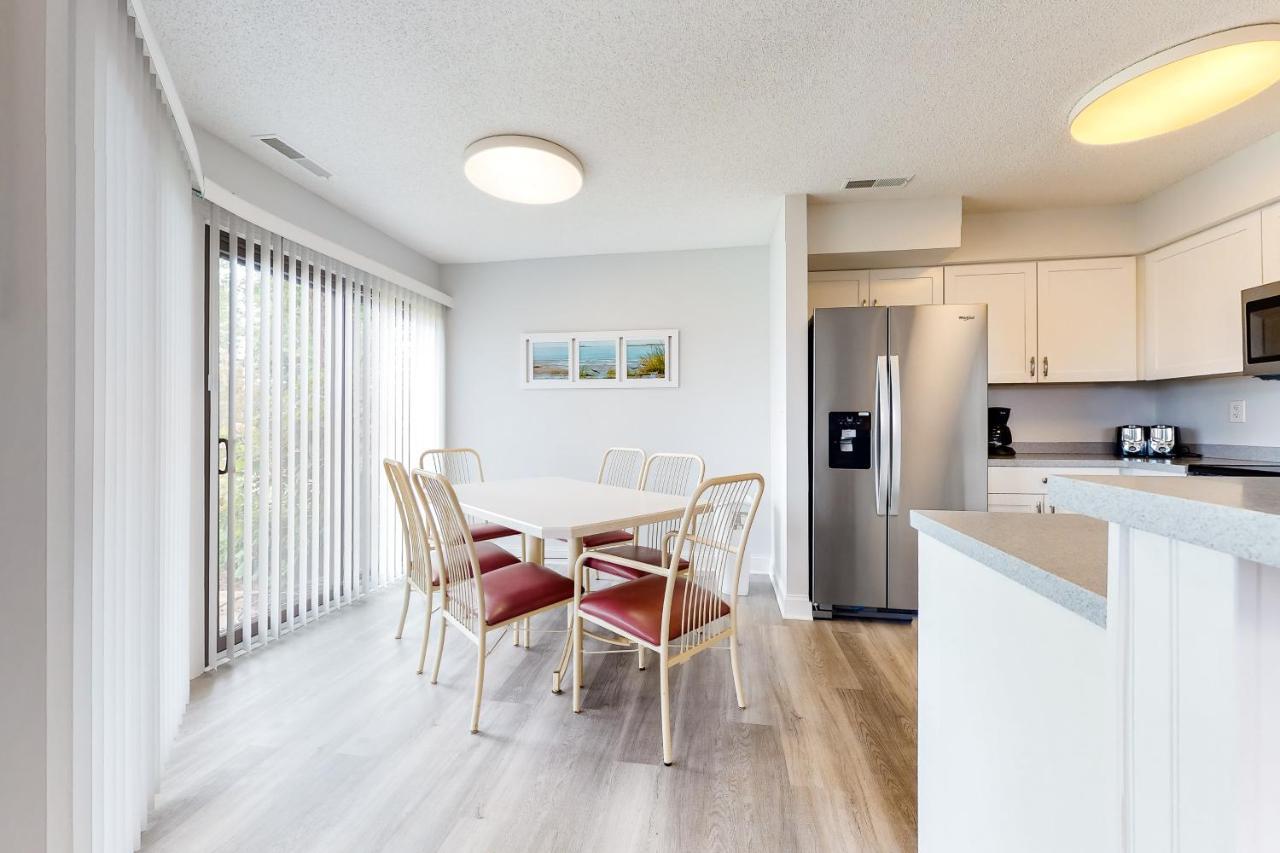Appartement East Of The Sun --- 40026 E Sun Dr Unit 611 à Fenwick Island Extérieur photo